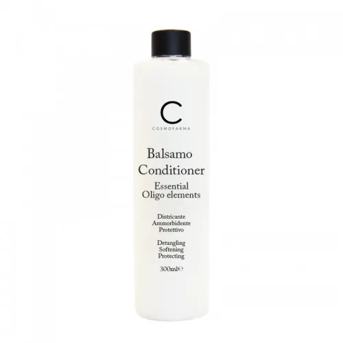 Drėkinamasis plaukų balzamas ESSENTIAL 300 ml